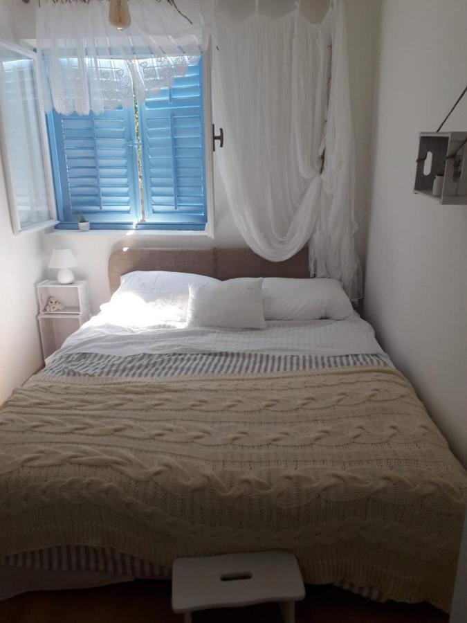 Appartement Blue Harbour No. 15 à Veli Iž Extérieur photo
