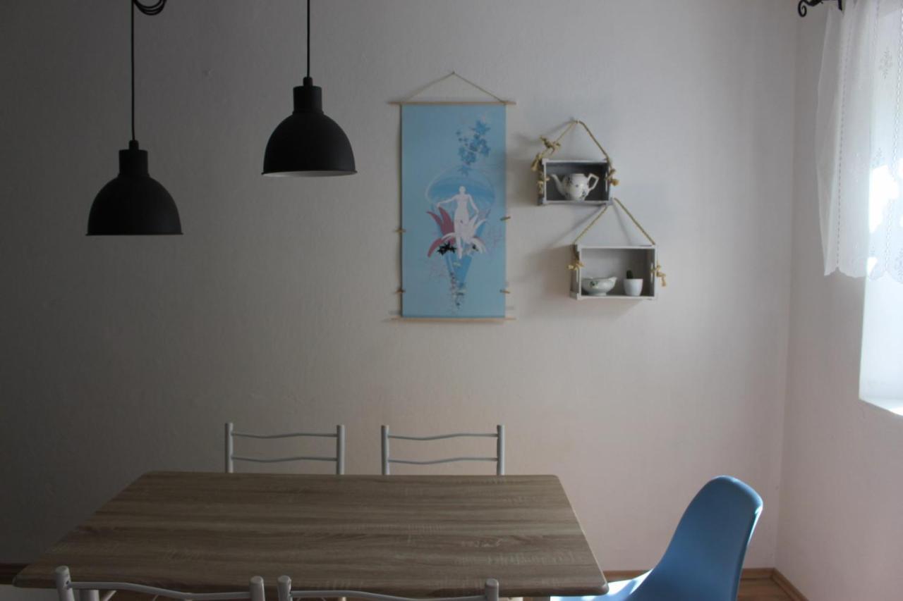 Appartement Blue Harbour No. 15 à Veli Iž Extérieur photo