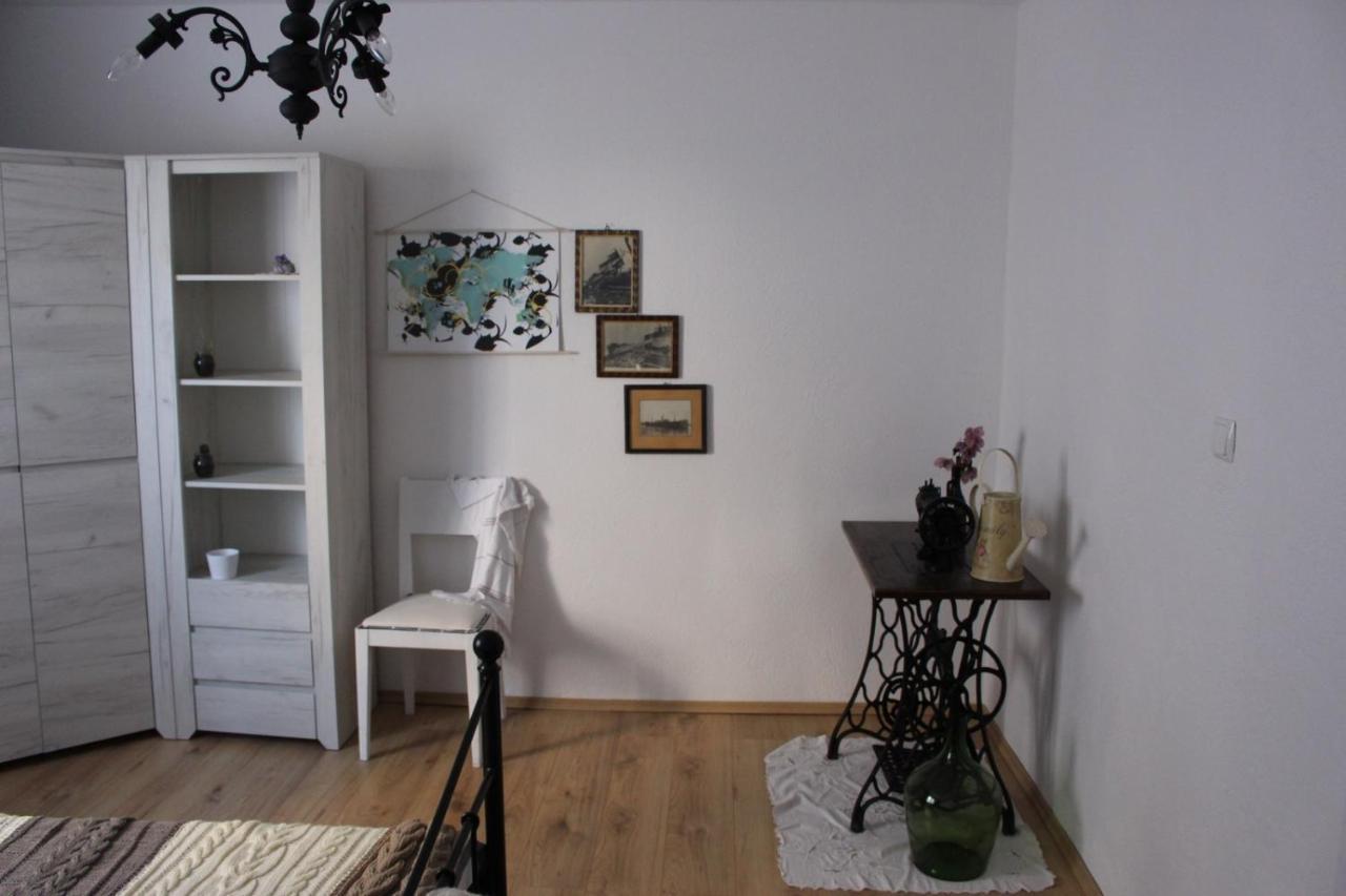 Appartement Blue Harbour No. 15 à Veli Iž Extérieur photo