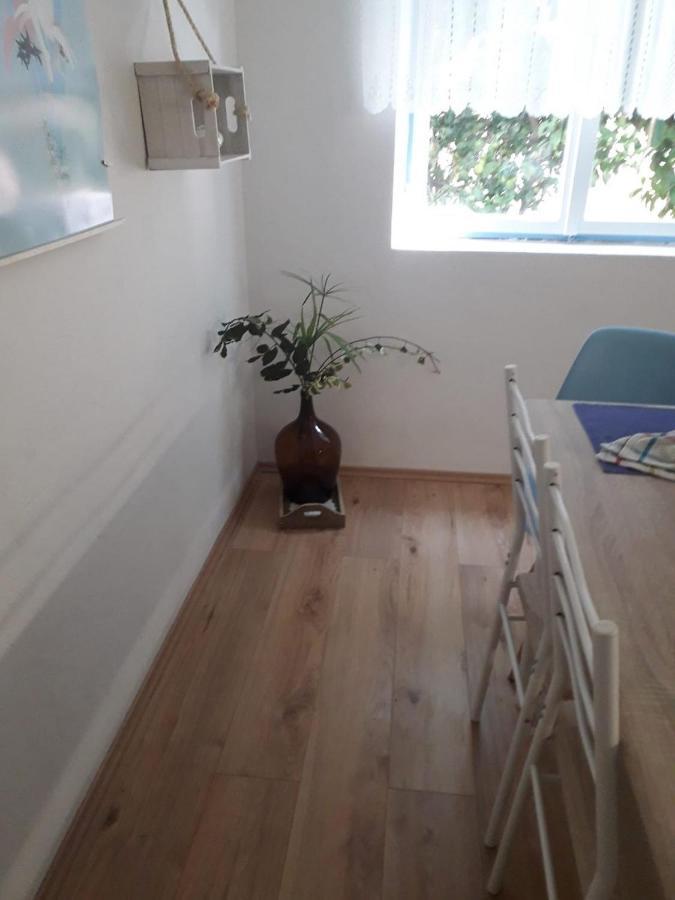 Appartement Blue Harbour No. 15 à Veli Iž Extérieur photo